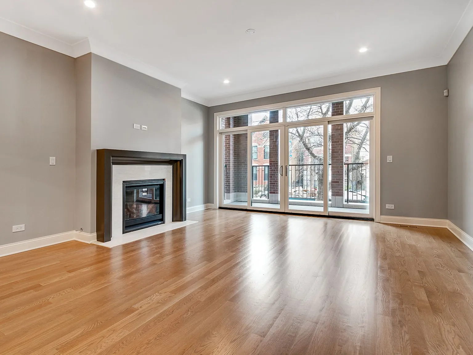 2 bed, 1286 sqft, $5,195 — Photo 1