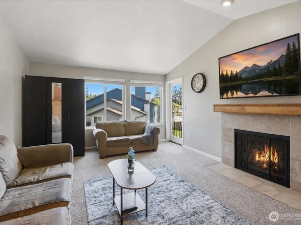 26209 116th Avenue SE #B303, Kent, WA 98030