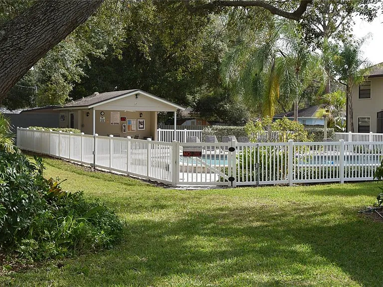 5797 Summer Side Ln #7A — Photo 30