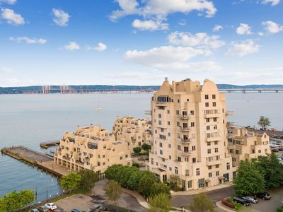 6 Burd #2402, Nyack, NY, 10960