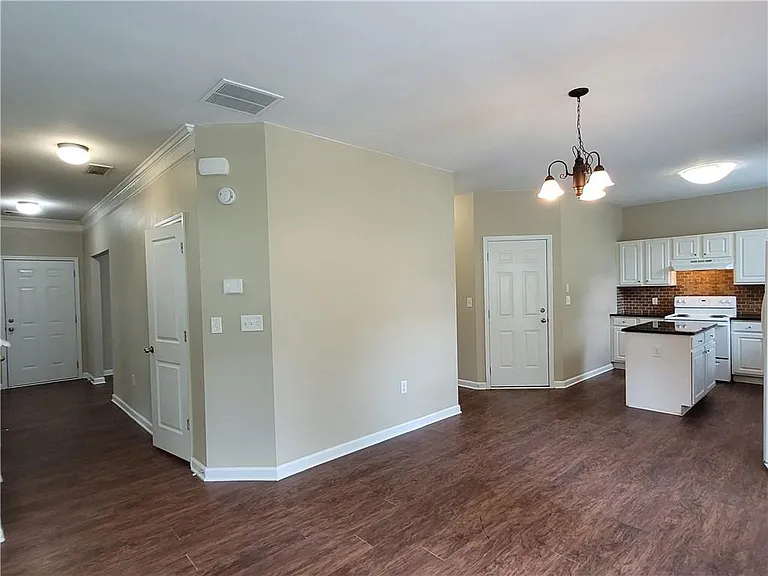 6010 Stonebrook Ln — Photo 19