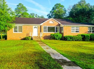 1801 Camellia Dr, Waycross, GA 31501