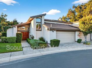 38285 Oaktree Loop, Murrieta, CA 92562