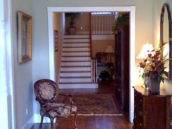 Fabulous central hall