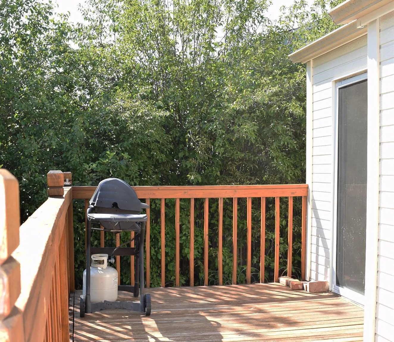 4 bed, 1790 sqft, $2,575 — Photo 3