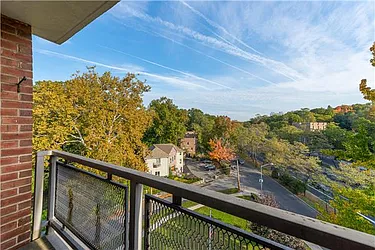 Sold by Exclusive Properties Sotheby's International Realty