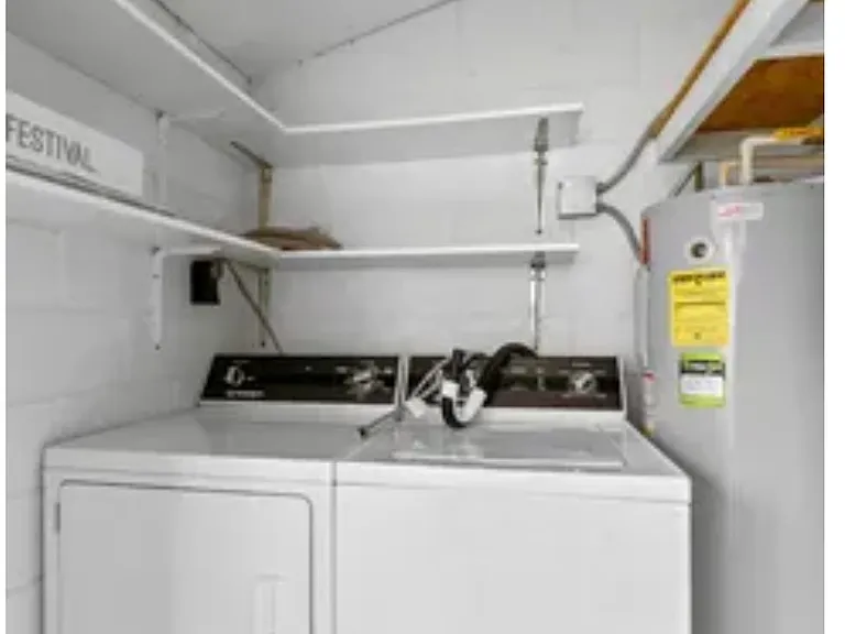 2747 Gray Fox Ln — Photo 16