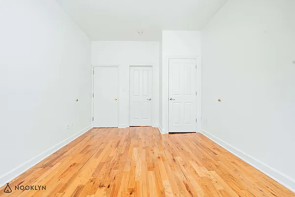 Rented by Nooklyn NYC LLC | media 8