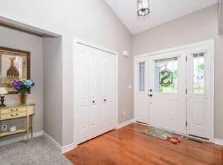 10353 Cobb Hollow Farm Rd, Saline, MI 48176