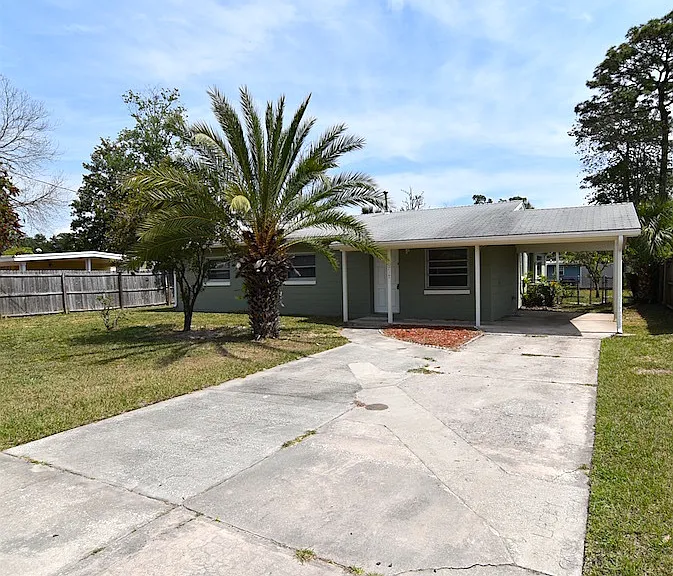 10717 Kyle Dr — Photo 1