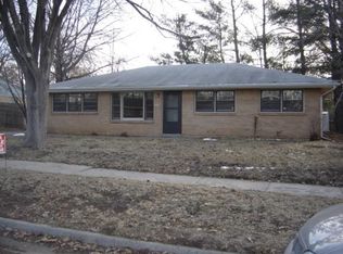 1716 Cassell Rd, Manhattan, KS 66502