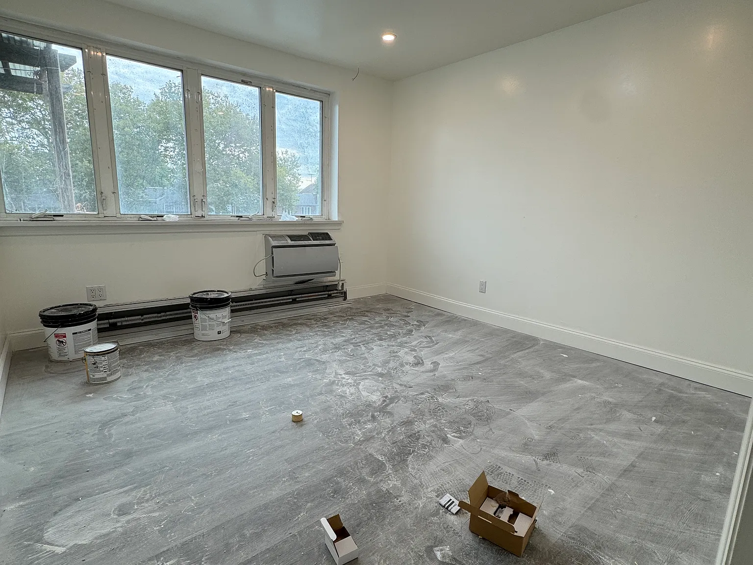 3 bed, $3,000 — Photo 2
