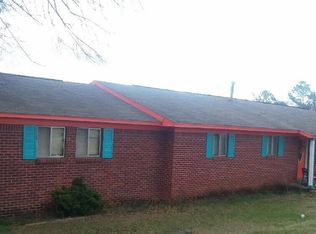 305 Powell St, Ellisville, MS 39437