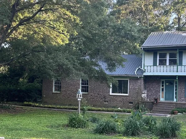 407 Carol Dr, Piedmont, SC 29673