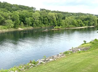 700 Fall Creek Dr BUILDING 10-70, Branson, MO 65616
