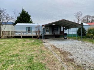 104 Town Branch Rd, Andrews, NC 28901