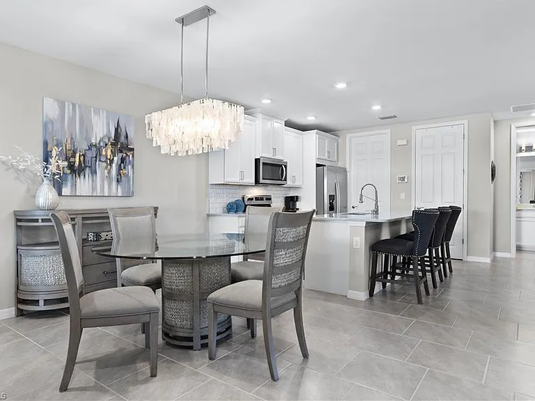 14558 Edgewater Cir — Photo 6
