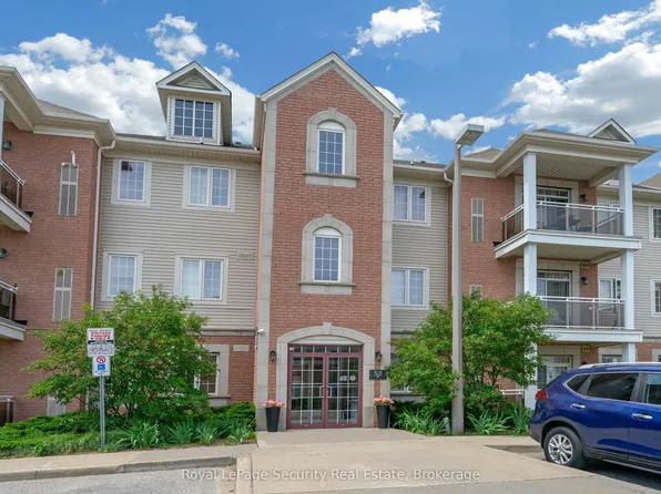 52 Harvey Johnston Way #101, Whitby, ON L1M 0J7