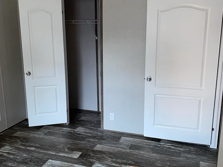 1100 S Baldwin Ave #111 — Photo 5