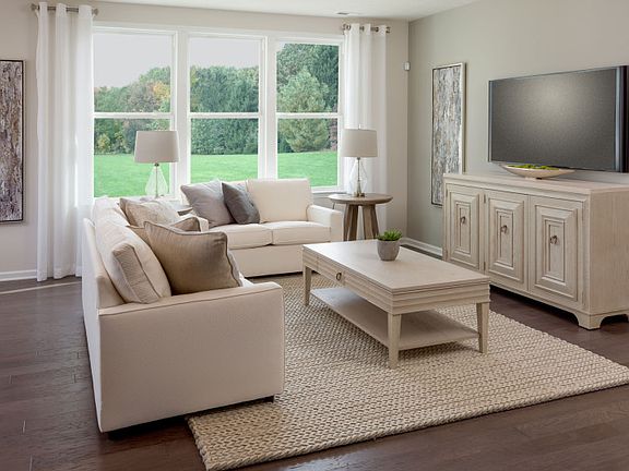 Cozy Gathering Room, Perfect for Movie Night