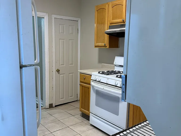 2351 N Bouvier St — Photo 11