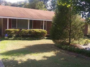 106 Crestwood Rd, Warner Robins, GA 31093