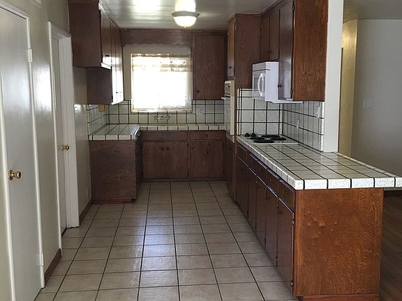 2nd image of 1007 Aldwina Ln