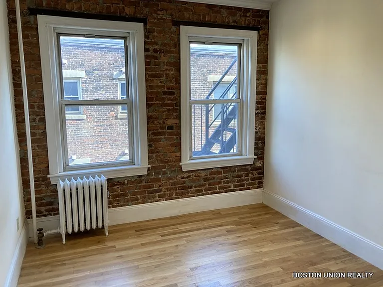 57 Hemenway St #35 — Photo 5