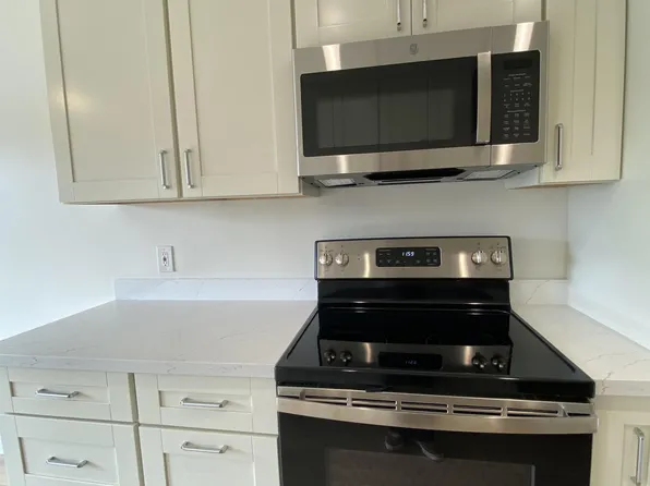 162 Roosevelt Ave, Redwood City, CA 94061