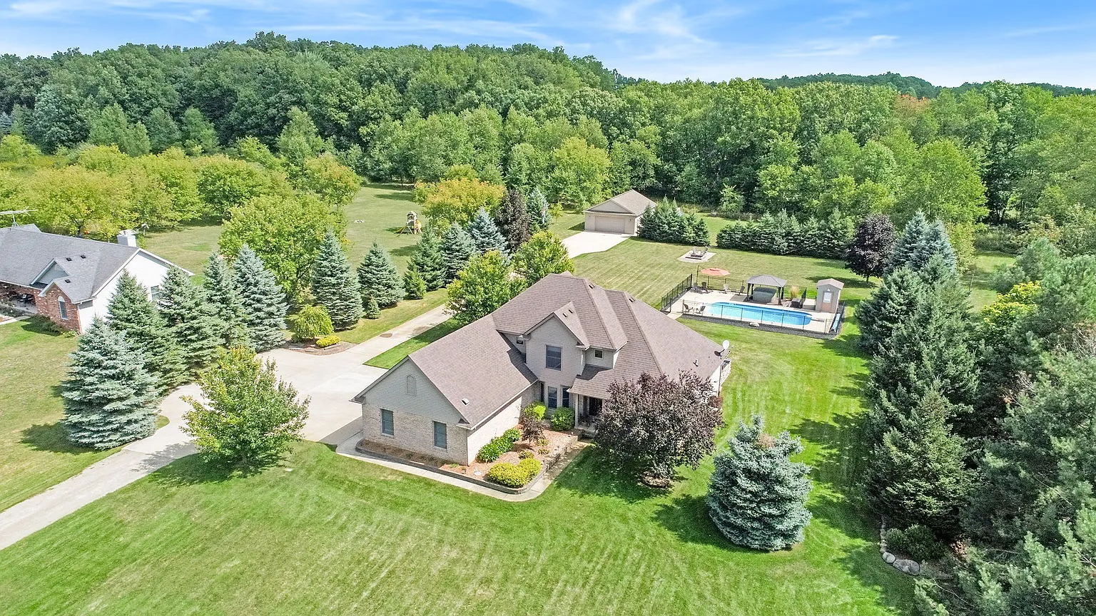 1170 Purdy Ln photo 1