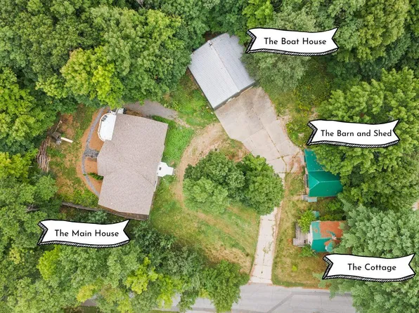 18 Sheldon Street, Farmingdale, ME 04344