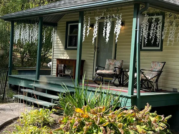 211 Fox Hollow Rd, Shermans Dale, PA 17090