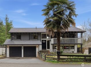 729 NE Pinecrest Drive, Bremerton, WA 98311