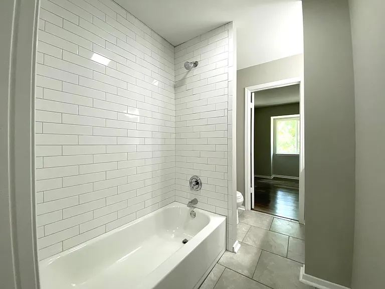 1707 Jade Ave #B — Photo 3