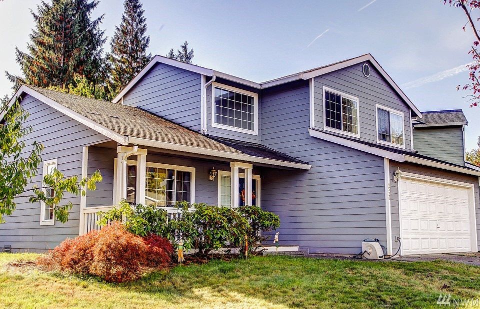 2nd image of 9520 3rd St SE
