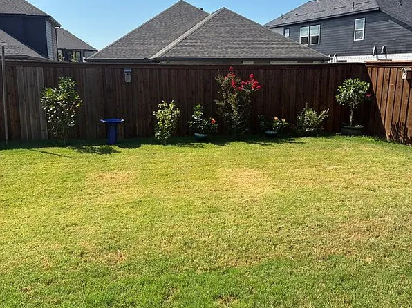 1919 Huron Dr, Forney, TX 75126