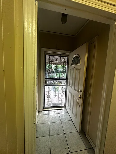 (Undisclosed Address) Photo 1