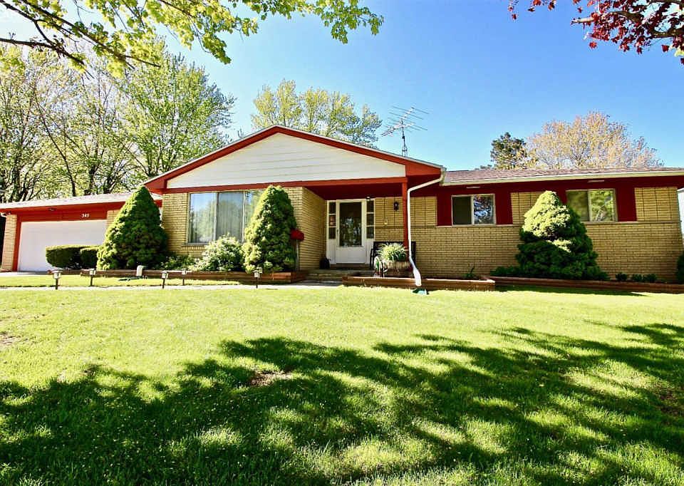 1st image of 345 Boutell Dr