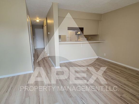 3rd image of 9148 Cedarpark Ln APT A