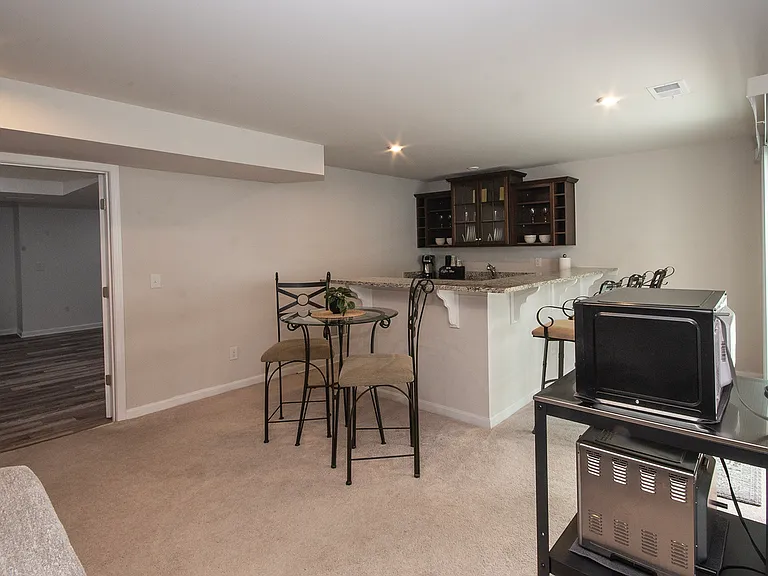 225 Brafferton Blvd #BASEMENT — Photo 2