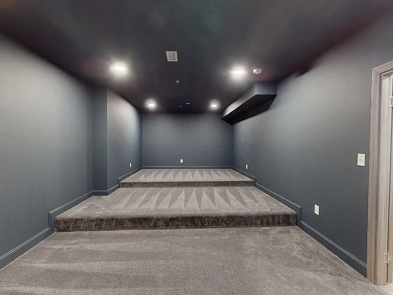 10909 Meridian Hill Way — Photo 16