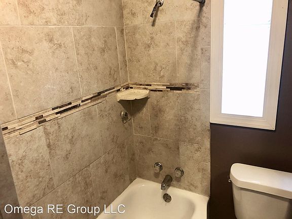 5th image of 923 Pinellas St
