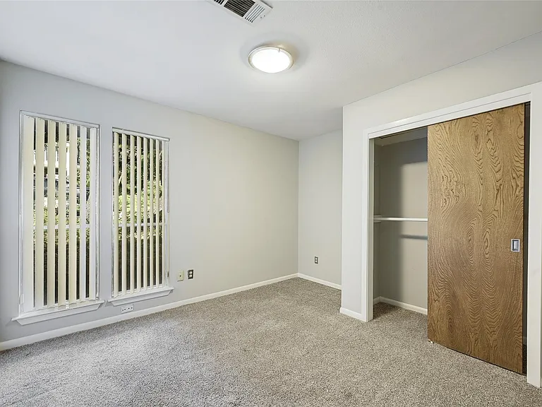 6305 Shadow Valley Dr #A — Photo 15