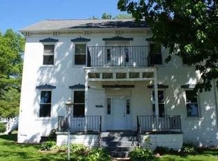 404 S Fritz St #D, Lebanon, IL 62254