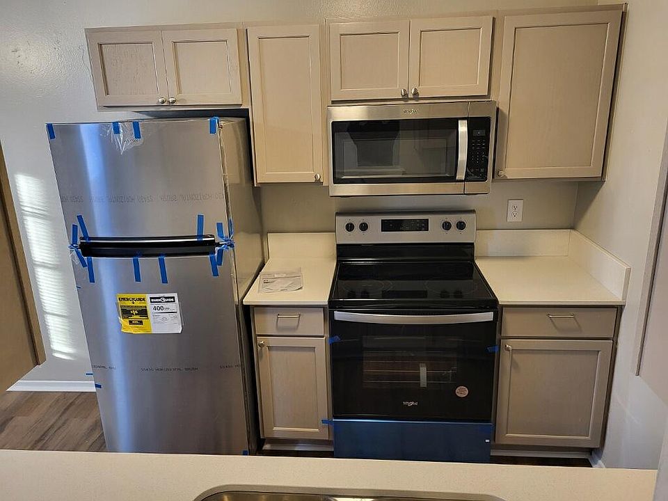 1st image of 413 Tammy Lynn Dr #1-4