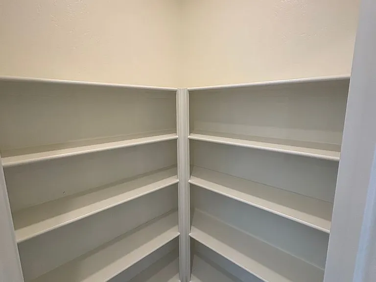 4005 W Babcock Ave — Photo 23