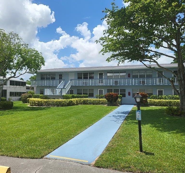 1st image of 152 Canterbury #152-F