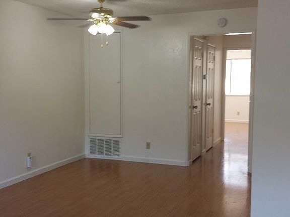 4th image of 6264 Longford Dr