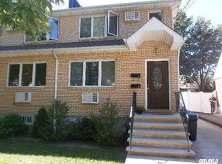 4214 218th St, Flushing, NY 11361