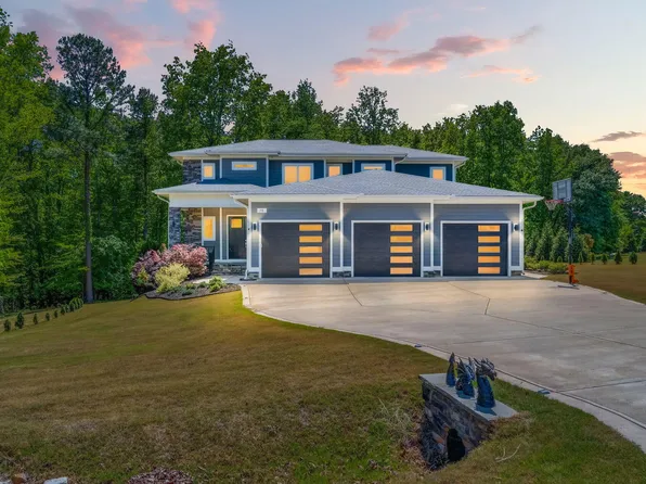 58 Arrezzo Dr, Clayton, NC 27527